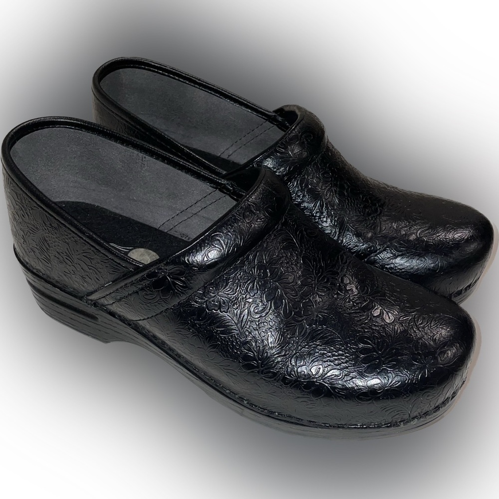 ❤️‍🔥Host Pick❤️‍🔥 Dansko Professional Slip On Shoes Floral